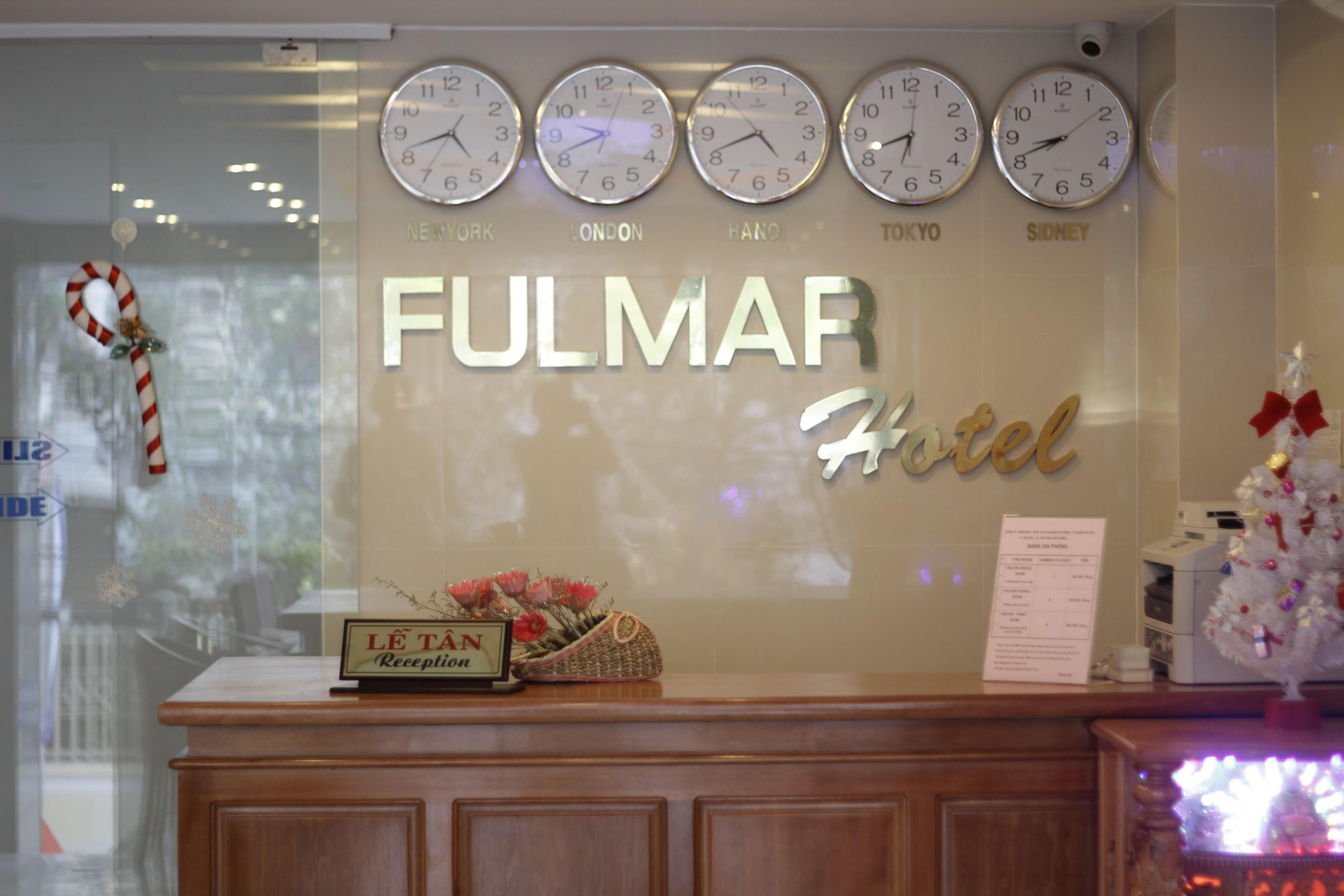 Fulmar Hotel Da Nang Buitenkant foto