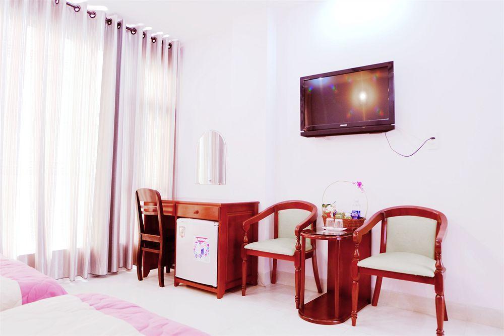 Fulmar Hotel Da Nang Buitenkant foto