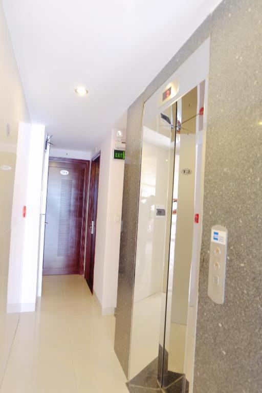 Fulmar Hotel Da Nang Buitenkant foto