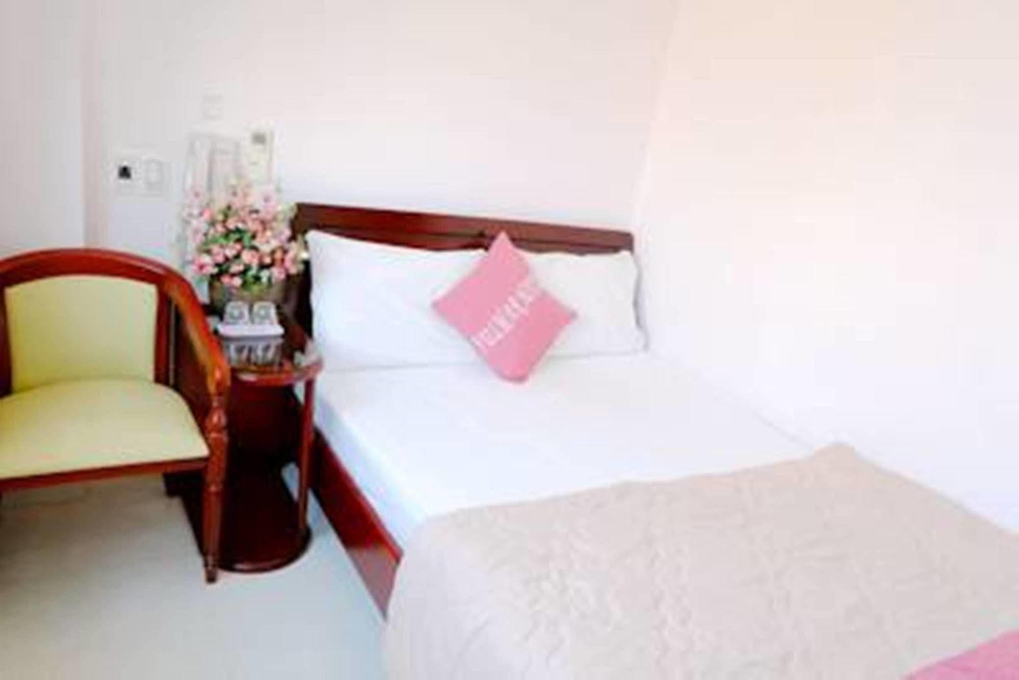 Fulmar Hotel Da Nang Buitenkant foto