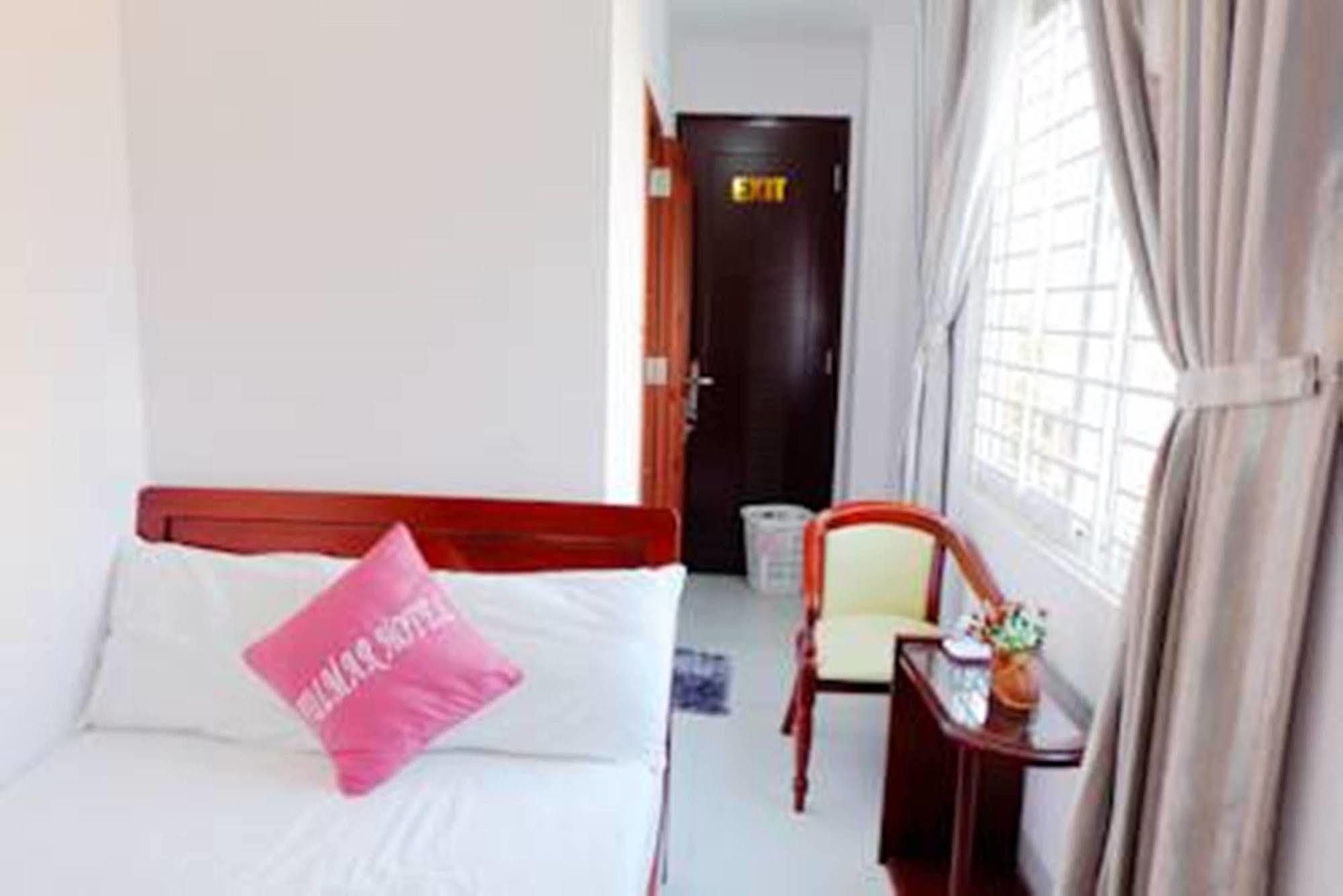Fulmar Hotel Da Nang Buitenkant foto