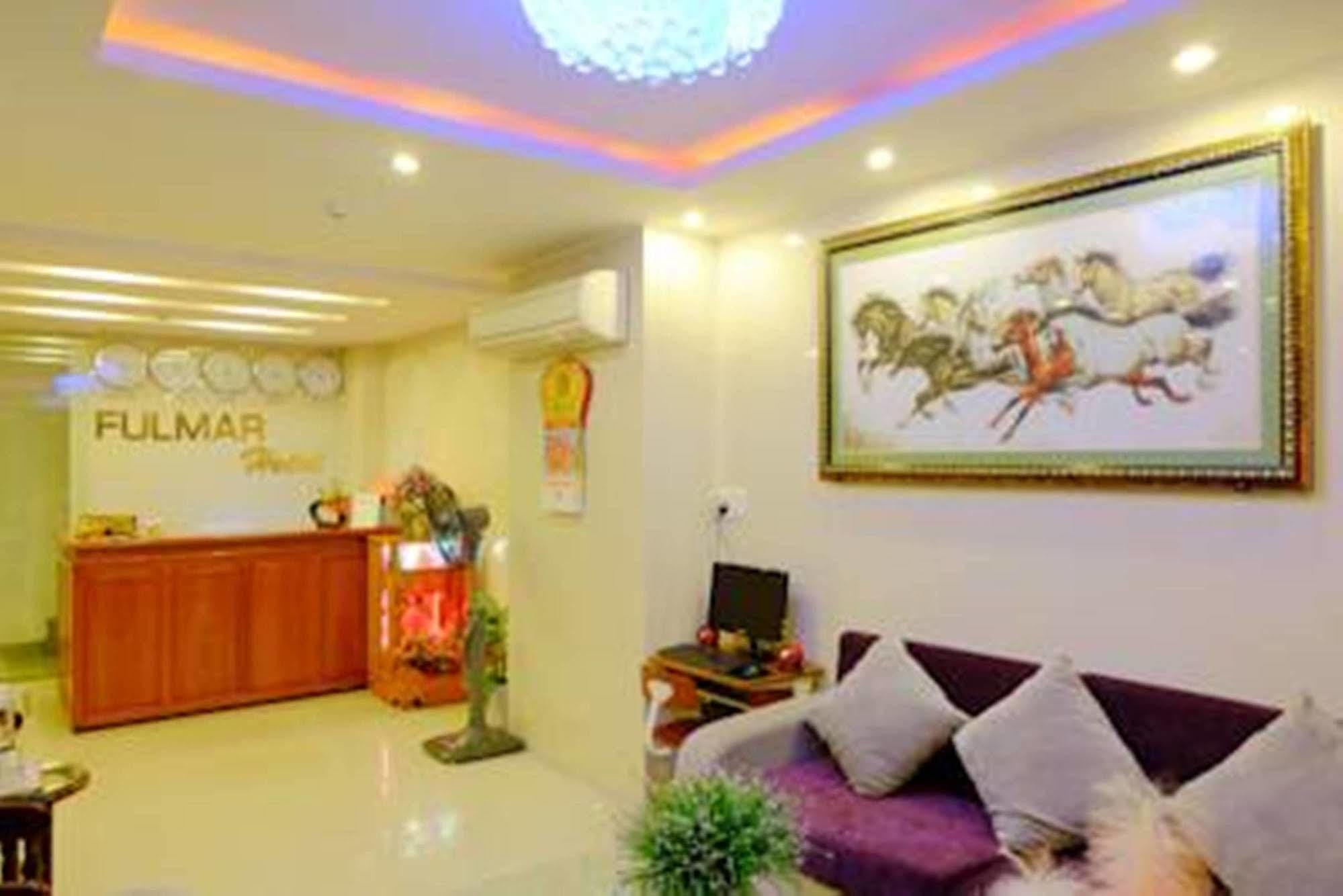 Fulmar Hotel Da Nang Buitenkant foto