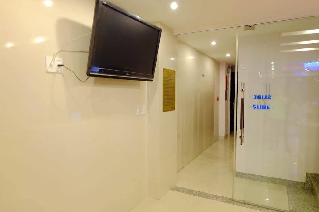 Fulmar Hotel Da Nang Buitenkant foto